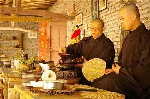 中国十大最长寿的高僧2025年排行榜前十名榜单出炉