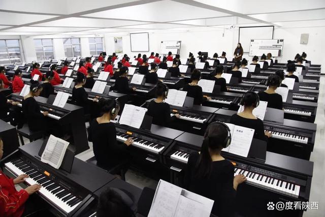 2025年宝鸡中北职业学院招生章程