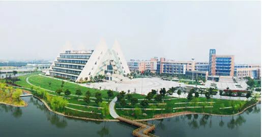 2025年上海工程技术大学招生章程