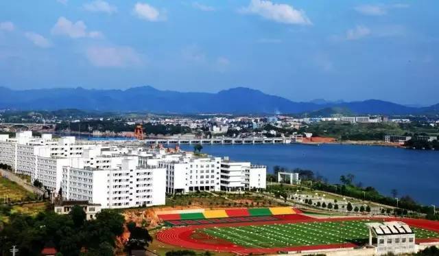 乌海海勃湾区著名旅游景点2025年排行榜前十名榜单出炉