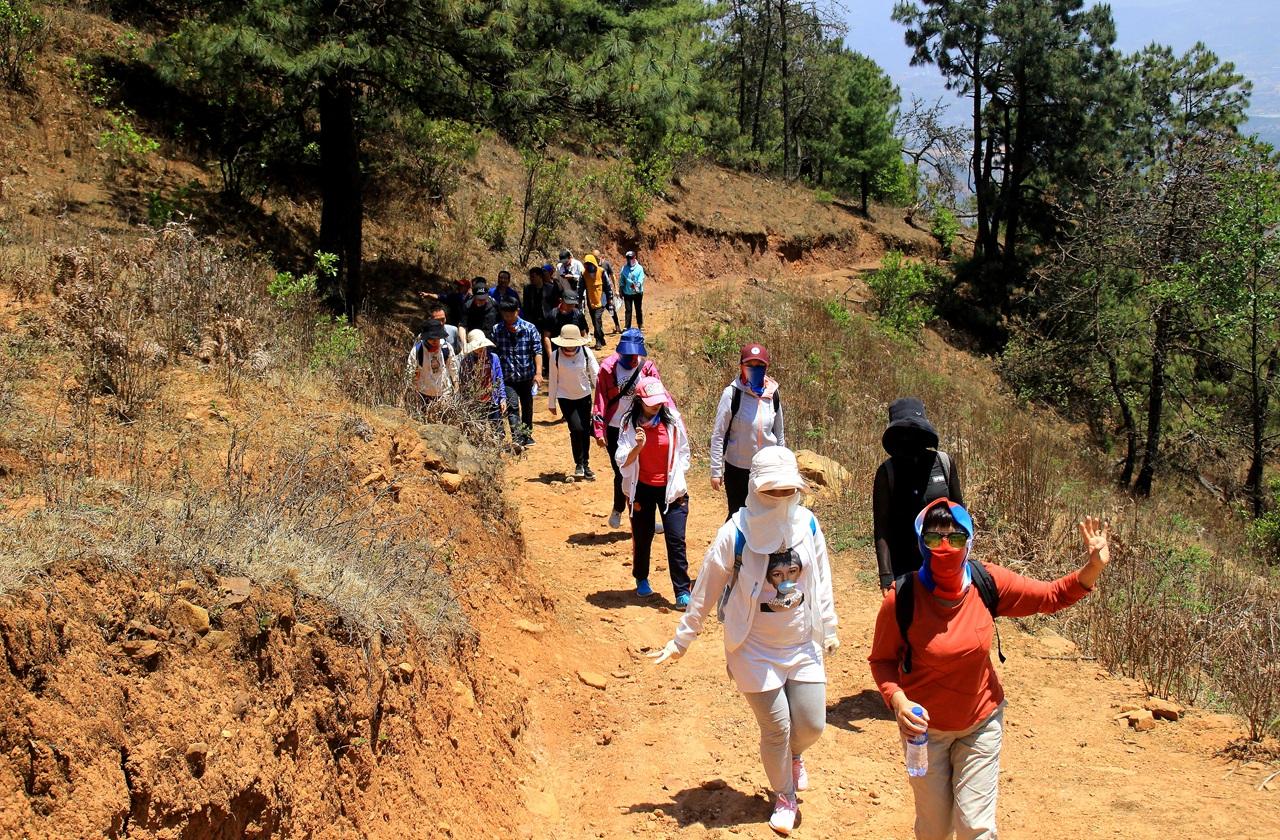 中国十大登山俱乐部2025年排行榜前十名榜单出炉 中国十大登山俱乐部2025年排行榜前十名榜单出炉