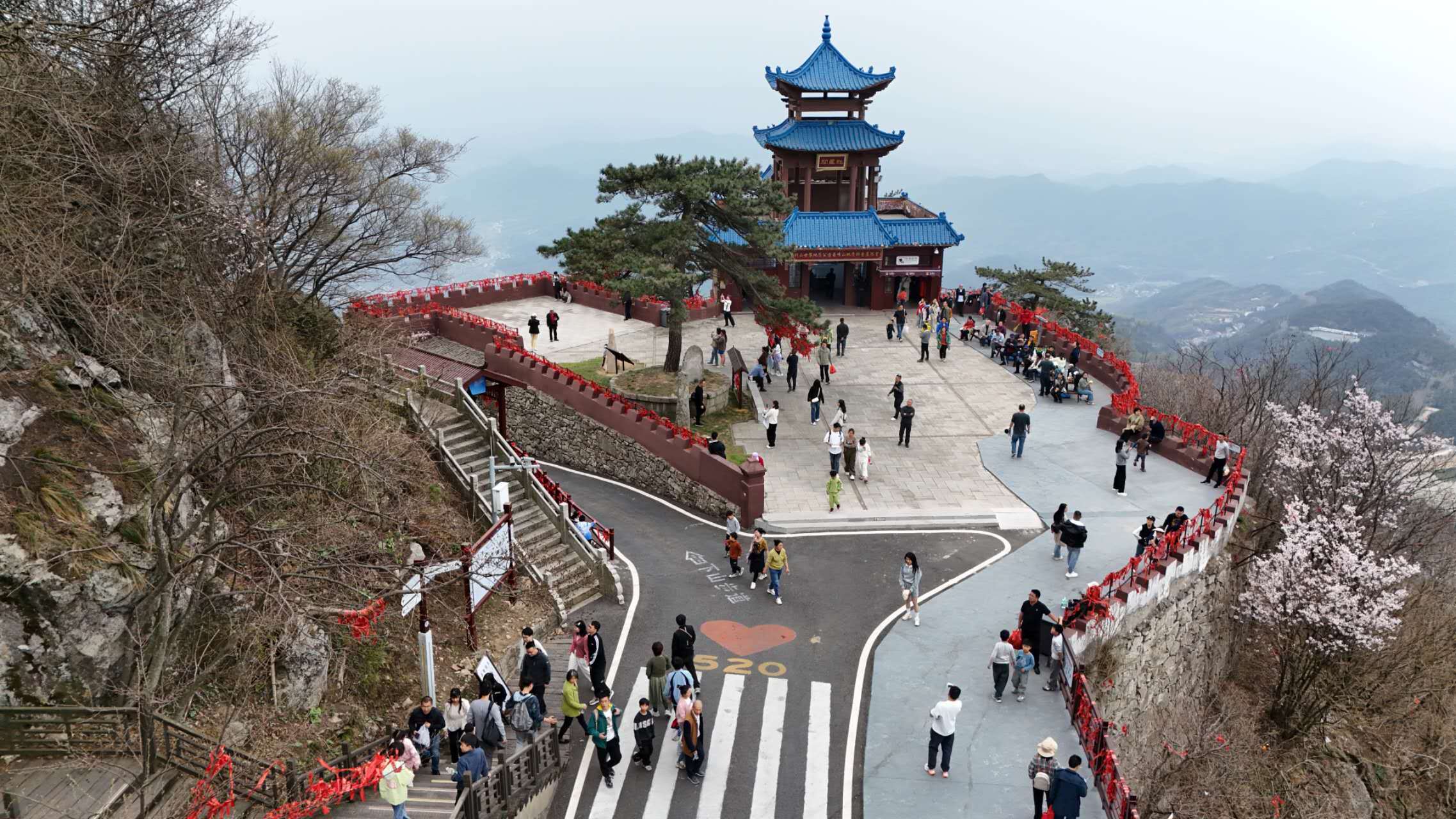 湖北十大适合清明节旅游的地方2025年排行榜前十名榜单出炉