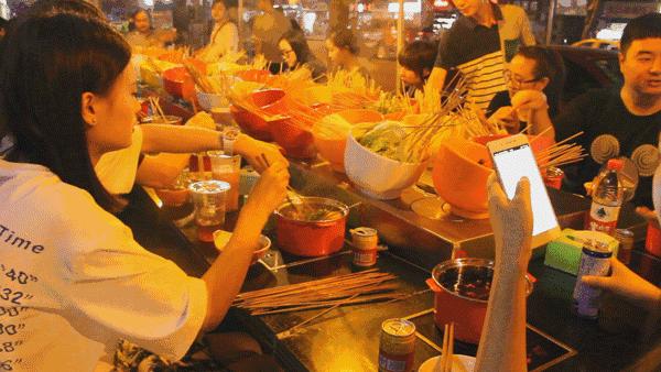 西安十大好吃的夜宵2025年排行榜前十名榜单出炉 西安十大好吃的夜宵2025年排行榜前十名榜单出炉