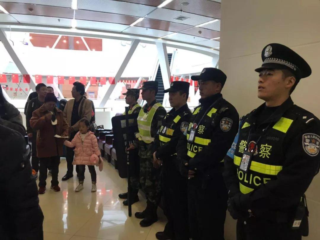 中国十大海拔最高的机场2025年排行榜前十名榜单出炉