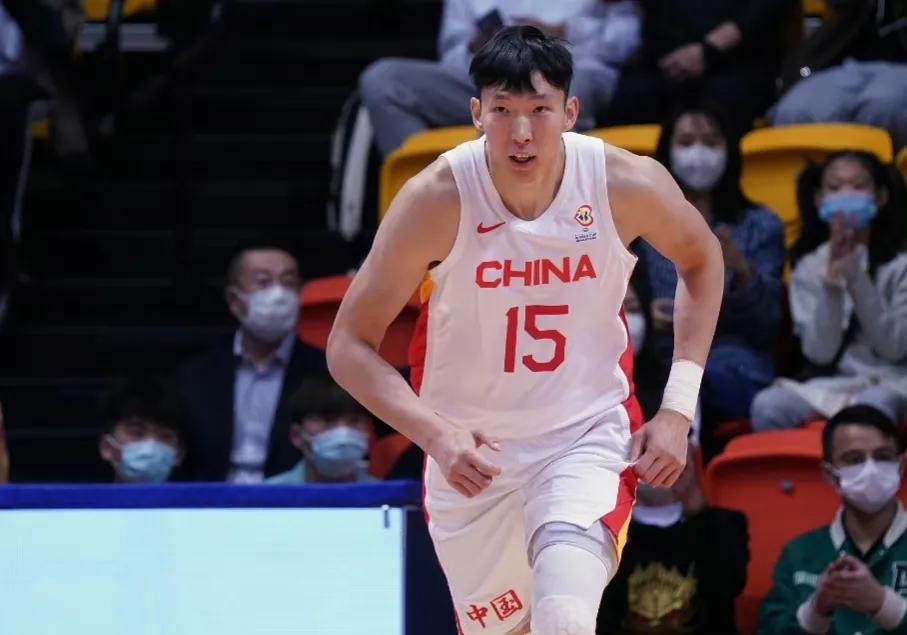中国男篮十大帅哥2025年排行榜前十名榜单出炉