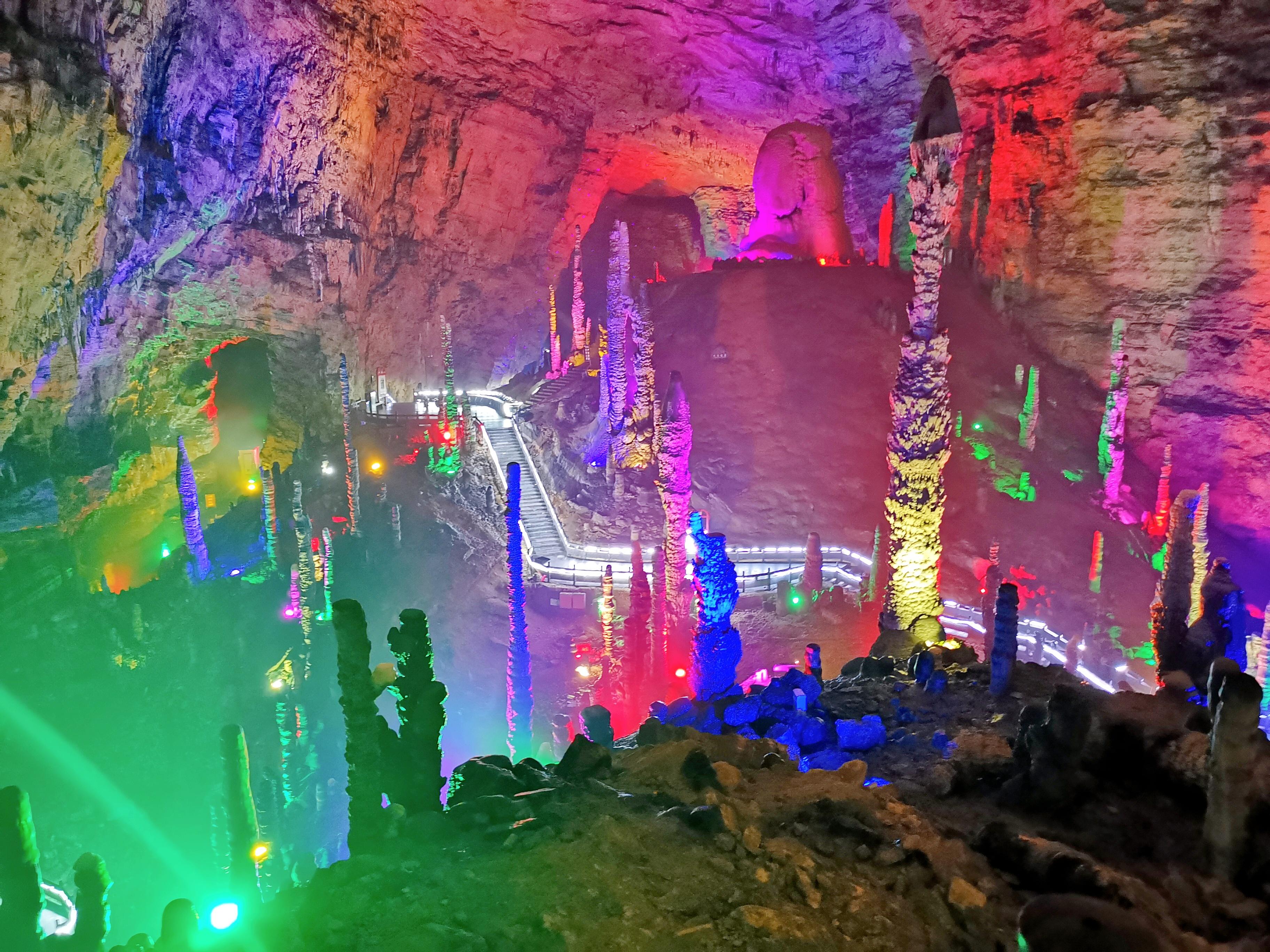 张家界景区周边景点2025年排行榜前十名榜单出炉