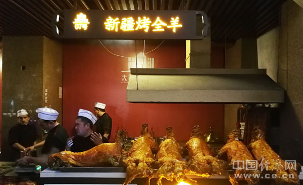 新疆十大美食街2025年排行榜前十名榜单出炉