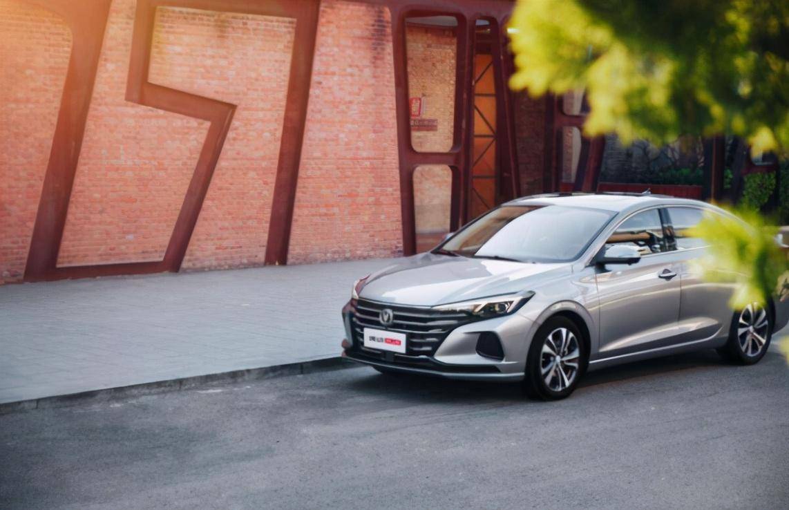 四十五万的轿车2025年排行榜前十名榜单出炉