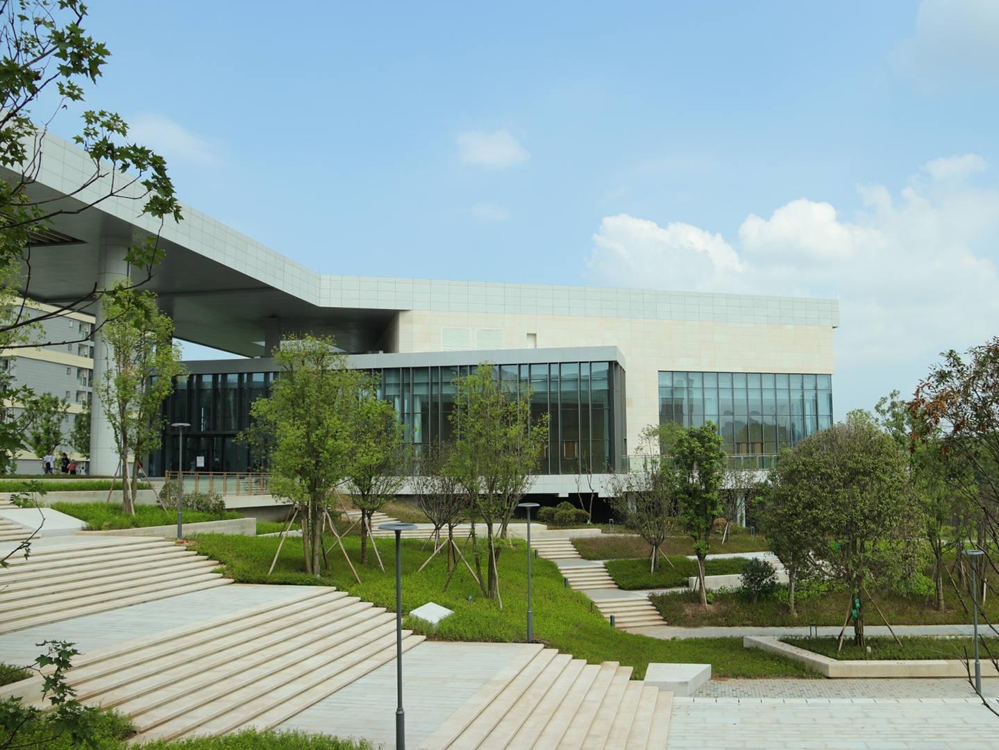 新疆十大名校2025年排行榜前十名榜单出炉