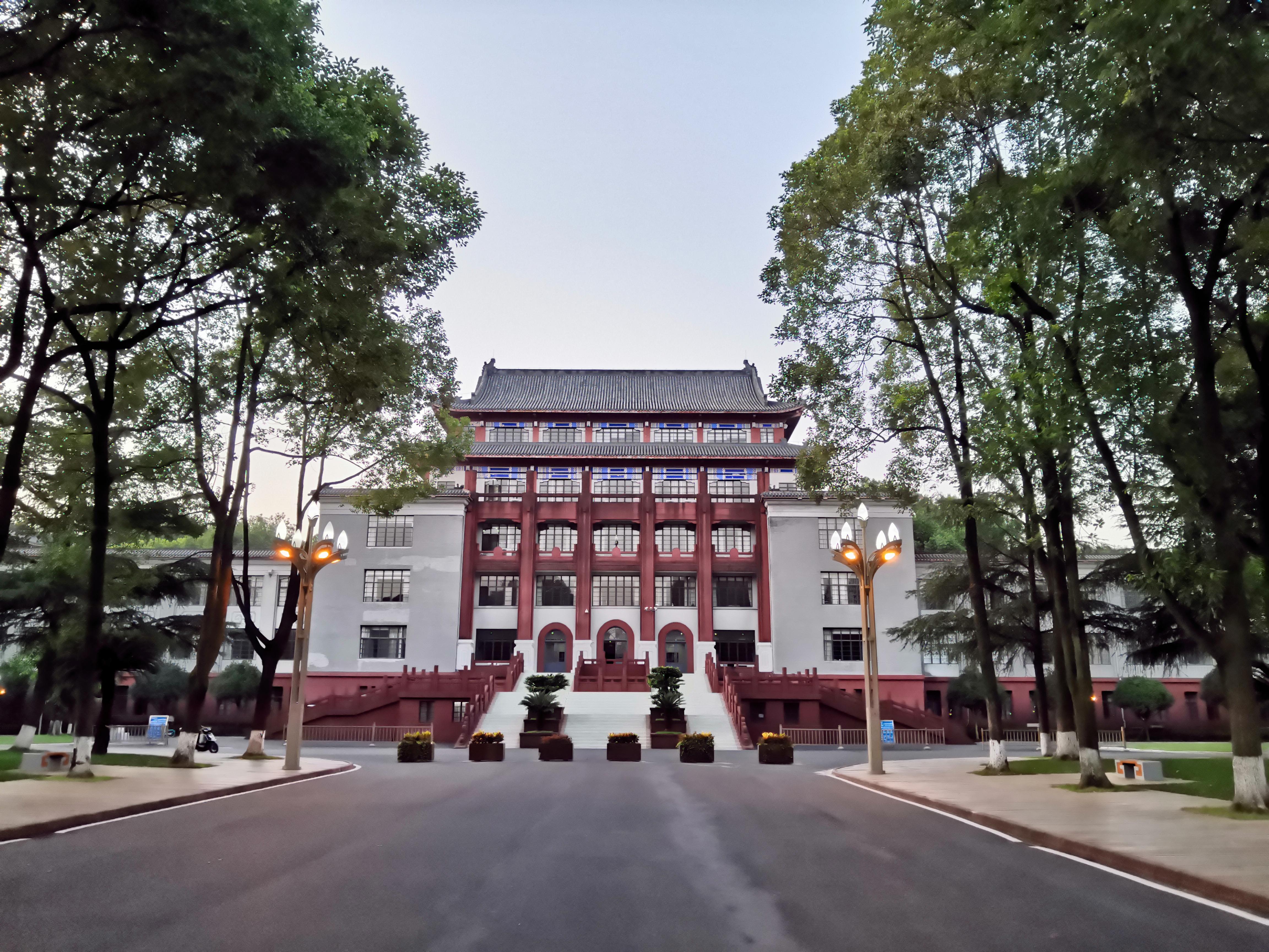 四川十大暑假旅游好去处2025年排行榜前十名榜单出炉