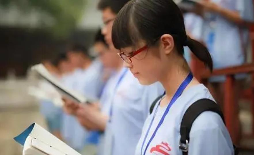 四川十大高中2025年排行榜前十名榜单出炉