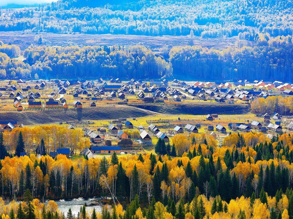 中国十大最美徒步景点2025年排行榜前十名榜单出炉