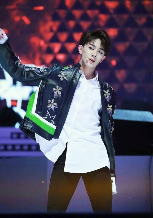 上戏十大校草级男星2025年排行榜前十名榜单出炉