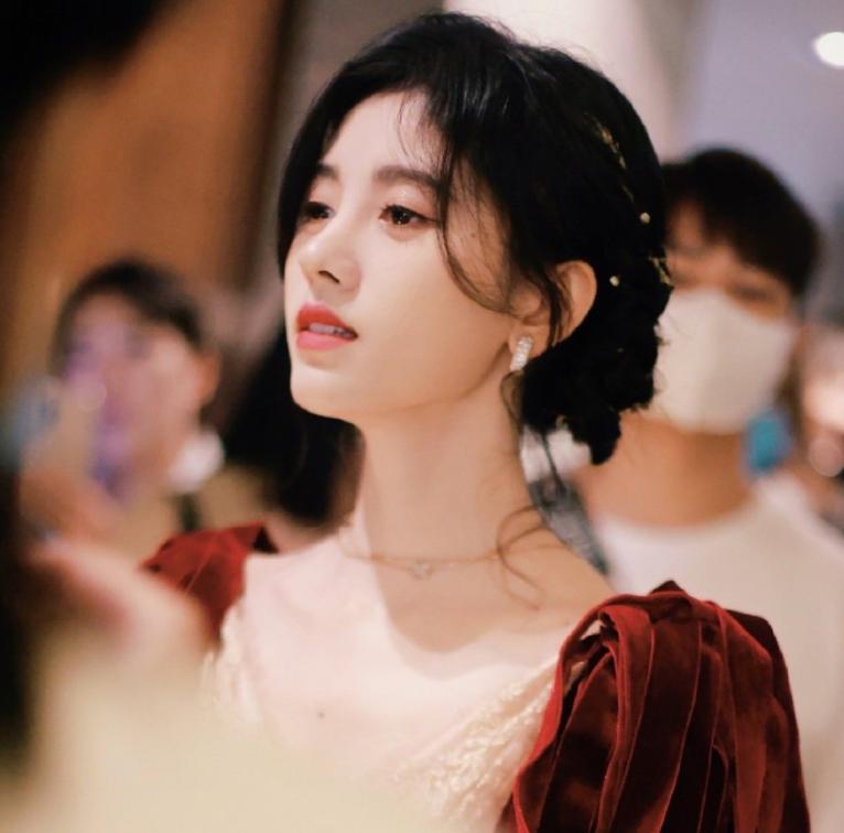 十大好看的大女主漫画2025年排行榜前十名榜单出炉