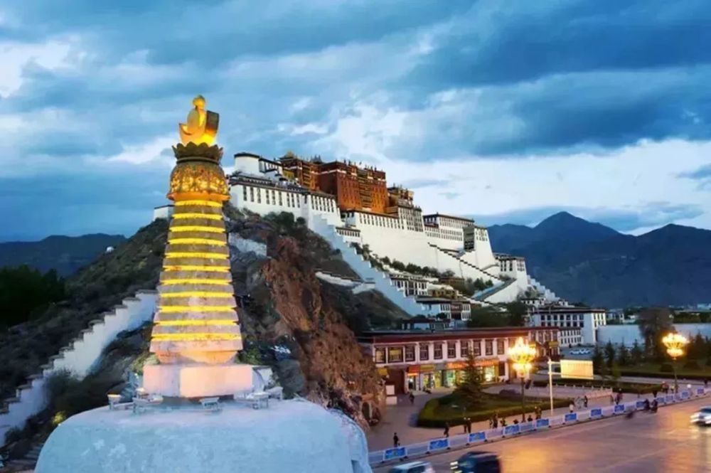 西藏十大最好玩的景点2025年排行榜前十名榜单出炉