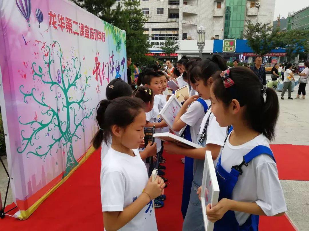 毕业季最催泪的十首歌2025年排行榜前十名榜单出炉 毕业季最催泪的十首歌2025年排行榜前十名榜单出炉