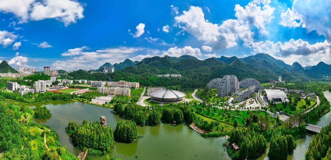 贵州综合实力最强的十大高校2025年排行榜前十名榜单出炉 贵州综合实力最强的十大高校2025年排行榜前十名榜单出炉