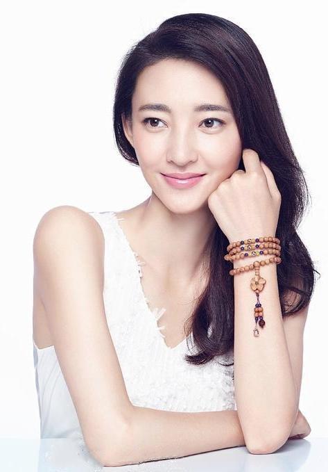 中国最美十大满族女明星2025年排行榜前十名榜单出炉