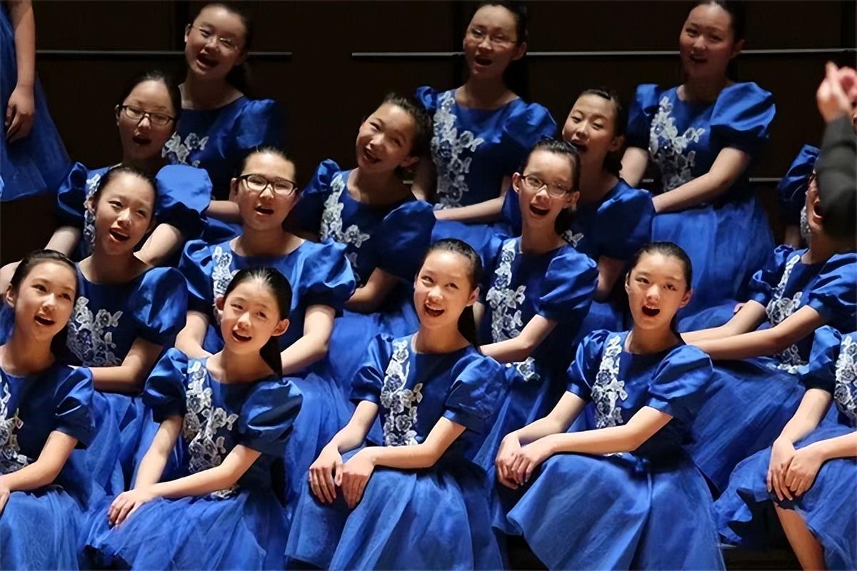 上海十大适合春季旅游的地方2025年排行榜前十名榜单出炉