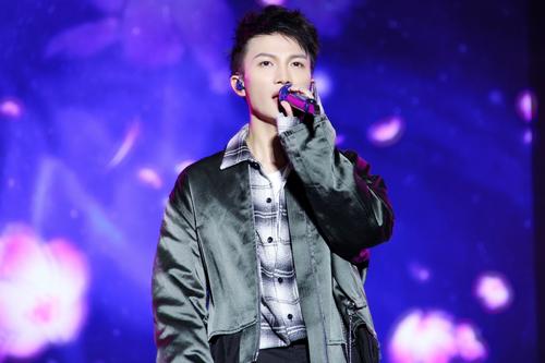 台湾乐坛十大唱作男歌手2025年排行榜前十名榜单出炉 台湾乐坛十大唱作男歌手2025年排行榜前十名榜单出炉