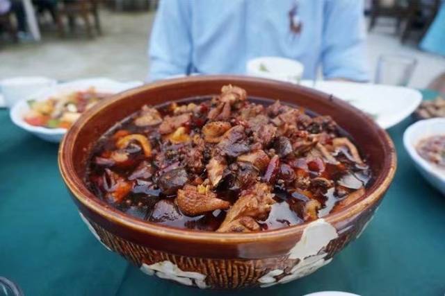 重庆特色美食前十名2025年排行榜前十名榜单出炉