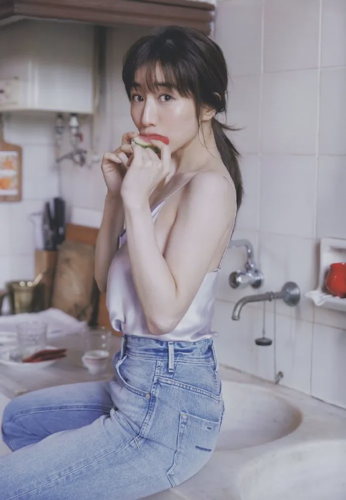 日本十大牛仔裤美女2026年排行榜前十名有哪些