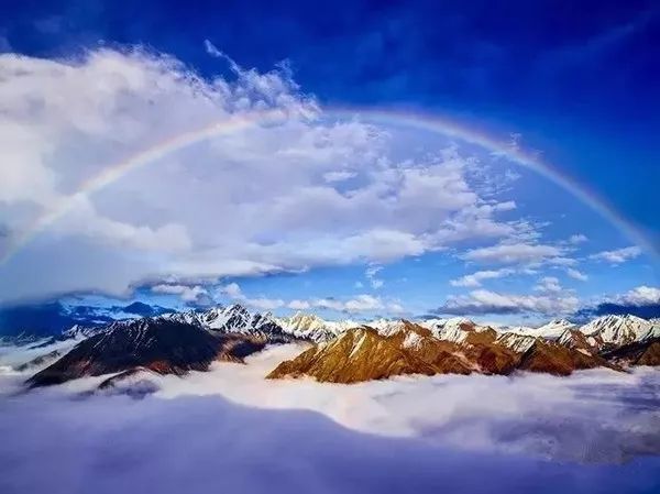 中国十大最美雪山湖泊2025年排行榜前十名榜单出炉