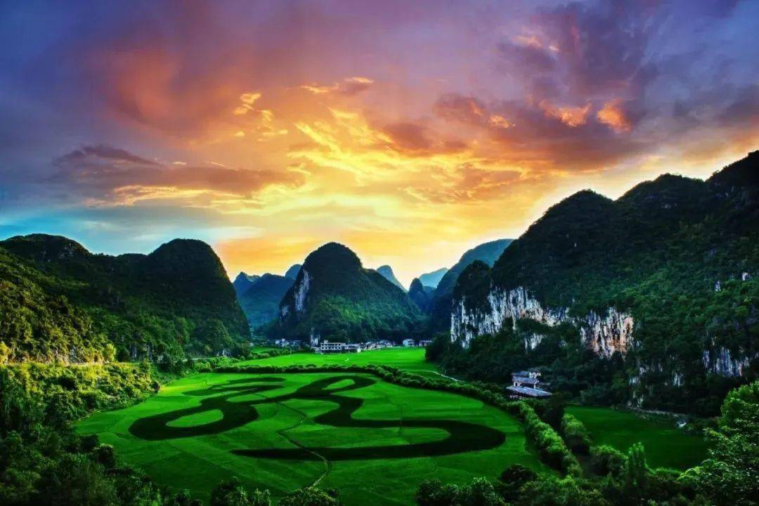 贵州十大适合露营的地方2026年最新热度口碑双榜对比 贵州十大适合露营的地方2026年最新热度口碑双榜对比