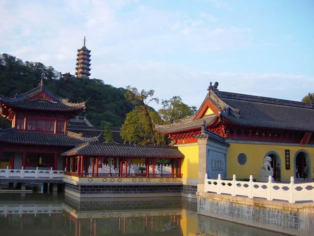 镇江十大著名寺庙2026年最新热度口碑双榜对比 镇江十大著名寺庙2026年最新热度口碑双榜对比
