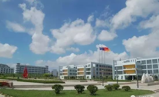 2026年烟台汽车工程职业学院招生章程