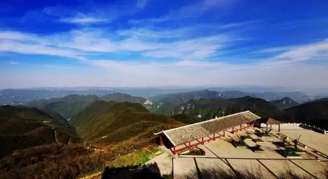 贵州十大名山2026年本年度热度口碑双榜对比 贵州十大名山2026年本年度热度口碑双榜对比