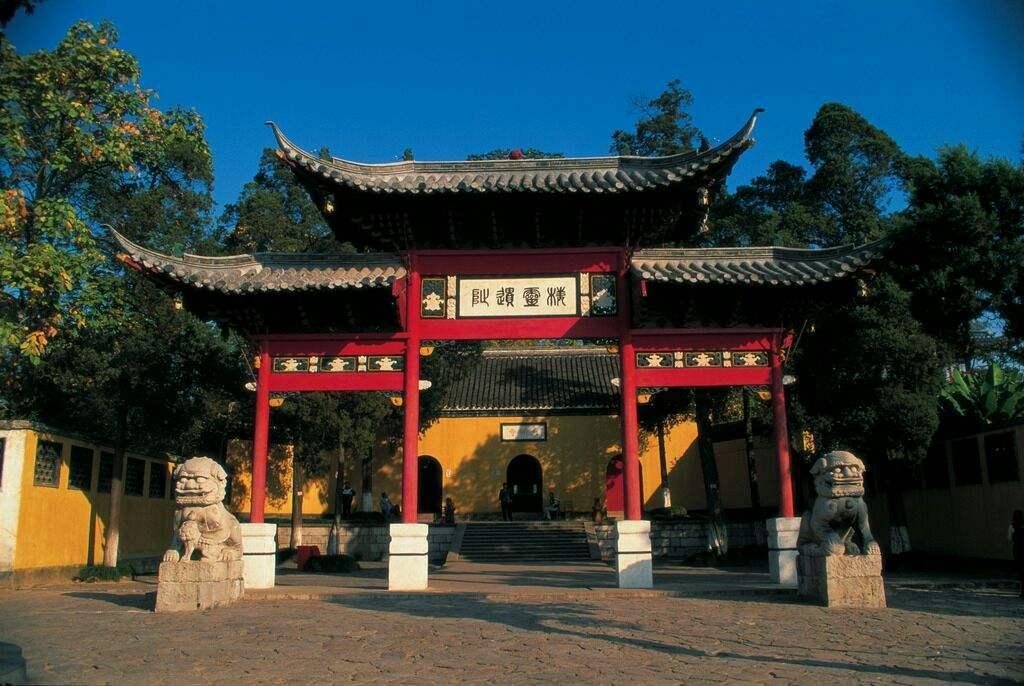 江苏十大著名寺庙2026年本年度热度口碑双榜对比