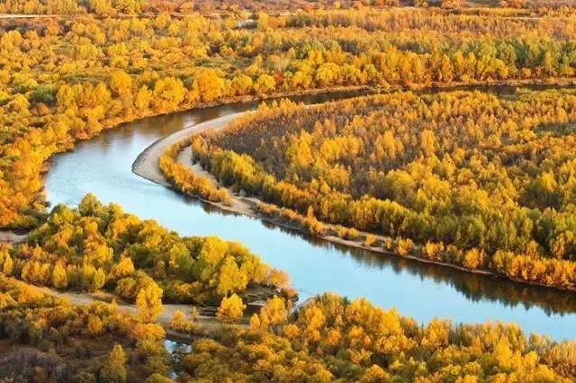 阿坝州十大秋季旅游好去处2026年本年度热度口碑双榜对比 阿坝州十大秋季旅游好去处2026年本年度热度口碑双榜对比