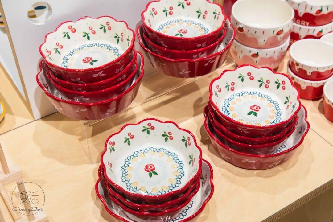 中国十大餐具批发市场2026年本年度热度口碑双榜对比