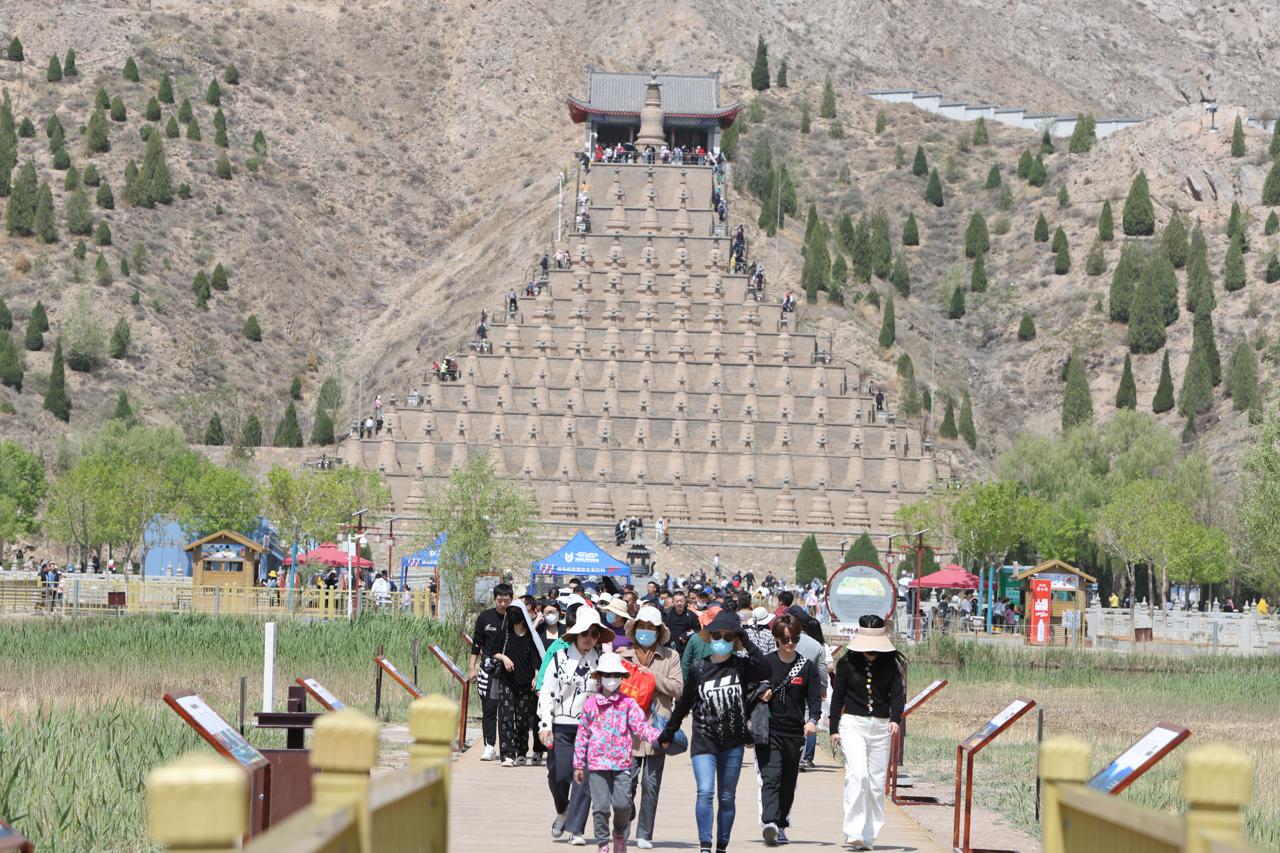 宁夏十大适合清明节旅游的地方2026年本年度热度口碑双榜对比