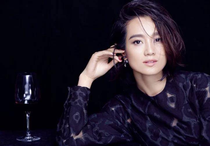 十大著名浙江卫视主持人2026年本年度热度口碑双榜对比 十大著名浙江卫视主持人2026年本年度热度口碑双榜对比