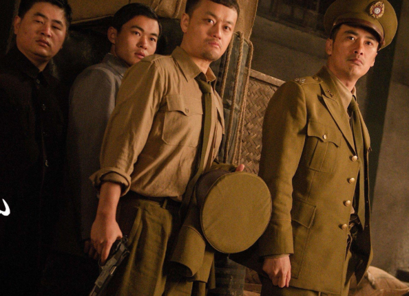 中国十大经典谍战剧2026年本年度热度口碑双榜对比 中国十大经典谍战剧2026年本年度热度口碑双榜对比