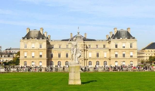 全球最富有十大王室2026年本年度热度口碑双榜对比