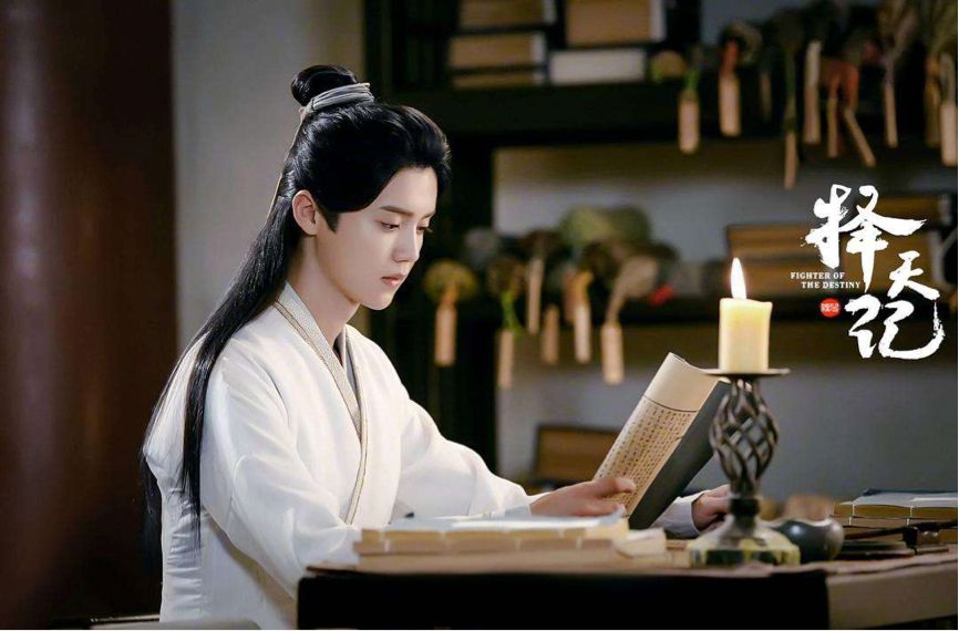 安知晓十大经典小说2026年本年度热度口碑双榜对比