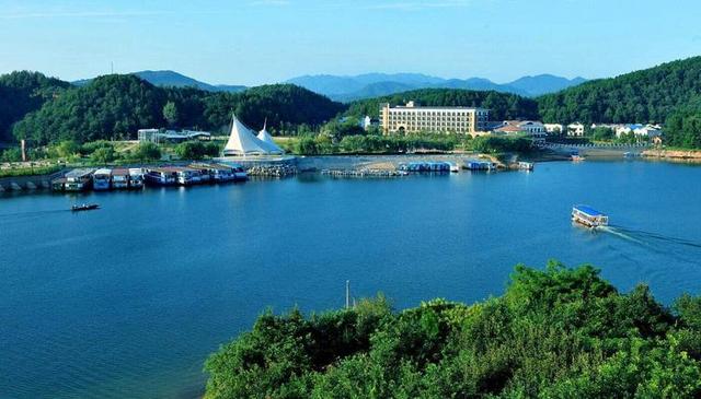 西湖景区周边十大旅游景点2026年本年度热度口碑双榜对比