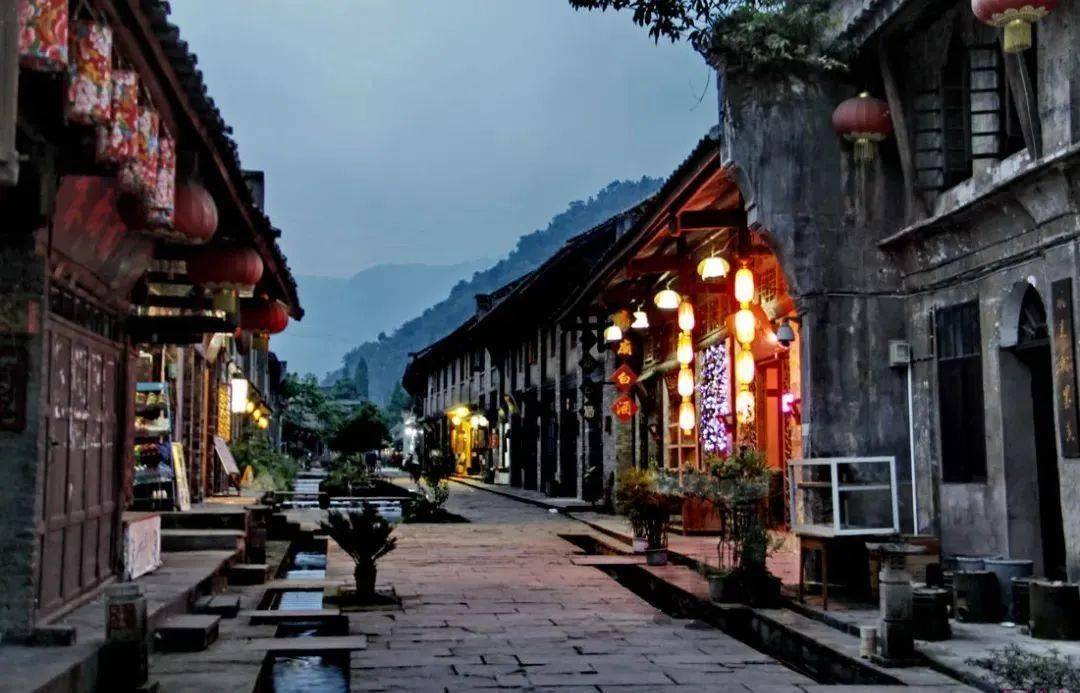 中国十大适合拍照的古镇2026年本年度热度口碑双榜对比