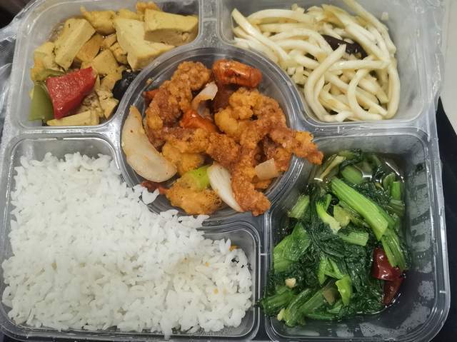 内蒙古十大家常菜2026年本年度热度口碑双榜对比