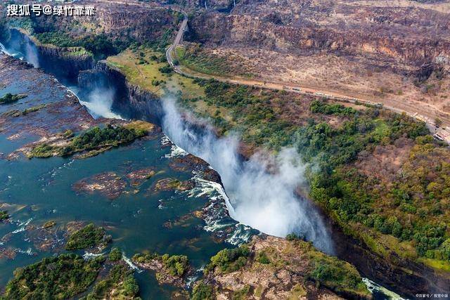 世界十大瀑布之最2026年本年度热度口碑双榜对比