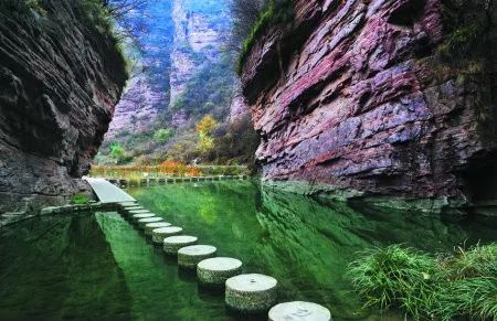 中国十大有名的山洞景点2026年本年度热度口碑双榜对比