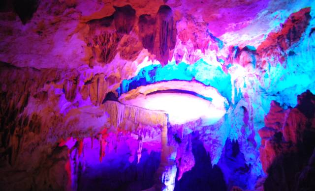 中国十大有名的山洞景点2026年本年度热度口碑双榜对比