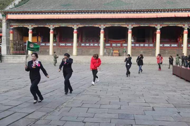 青海十大著名寺庙2026年本年度热度口碑双榜对比