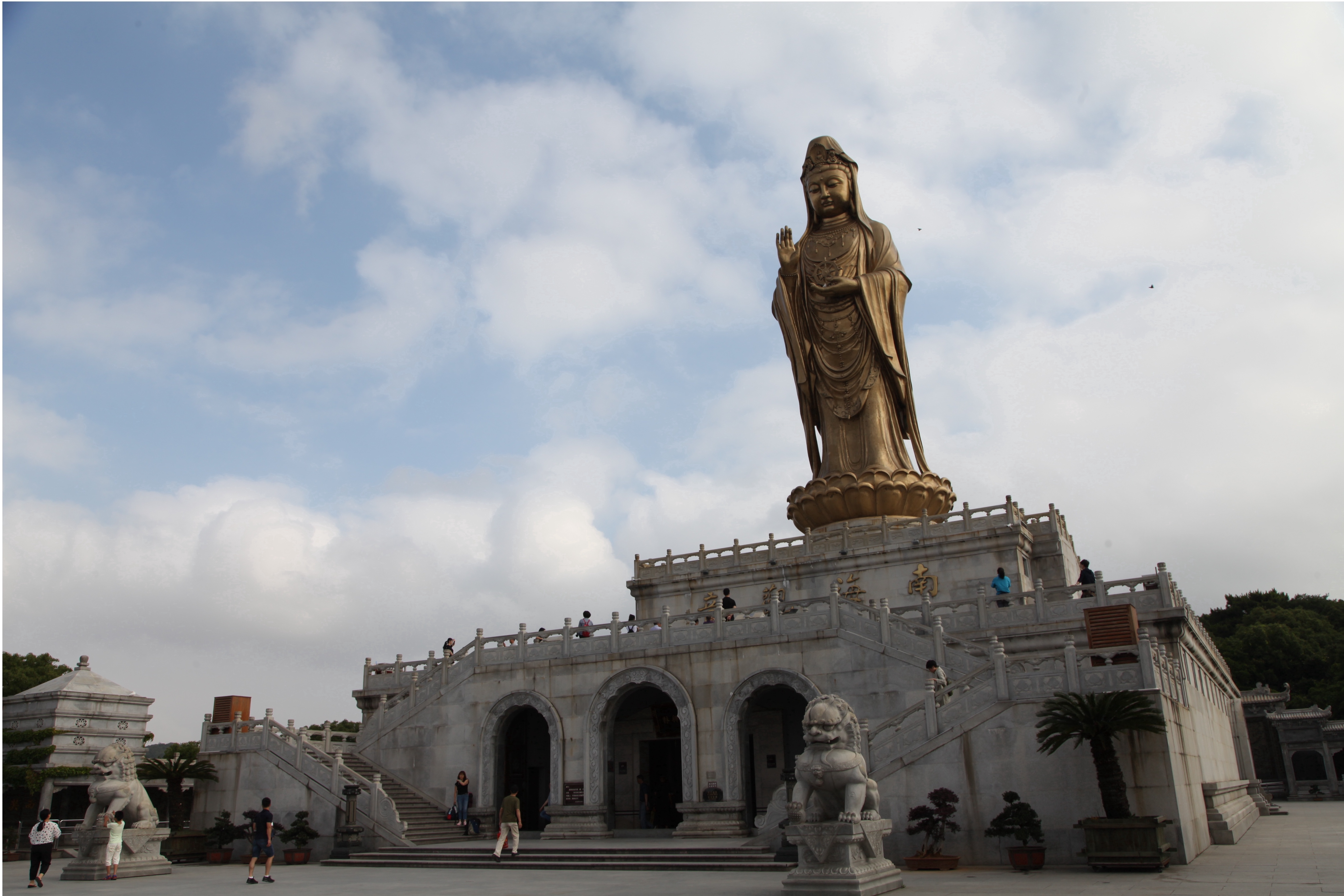 普陀山十大著名寺庙2026年本年度热度口碑双榜对比
