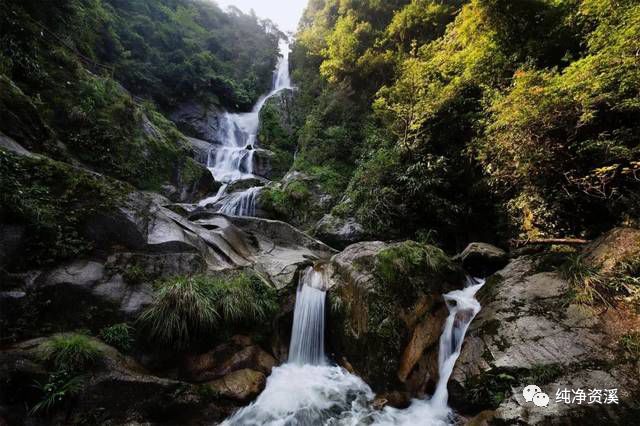 抚州市资溪县十大著名旅游景点2026年本年度热度口碑双榜对比