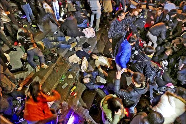 世界十大踩踏事件2026年本年度热度口碑双榜对比