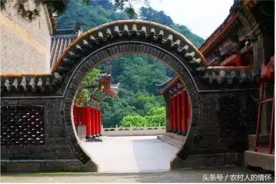 鞍山十大著名寺庙2026年本年度热度口碑双榜对比